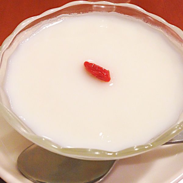 駒沢大学近くのラーメン屋・らーめんだいまるは杏仁豆腐がございます